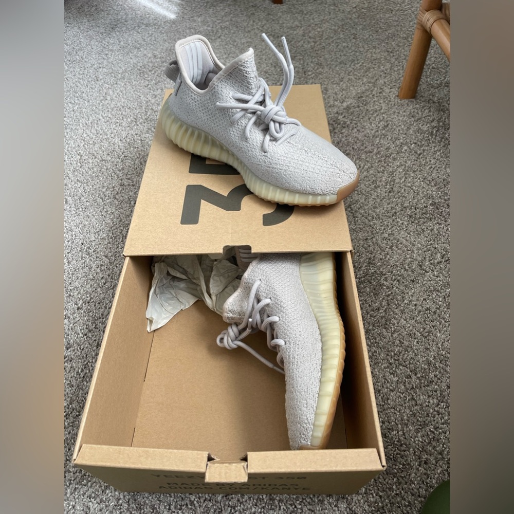 Yeezy Boost 350 V2 Sesame